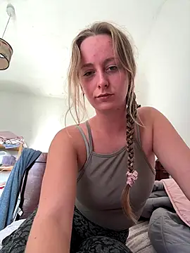 NaughtyAmore online show from 11-11-25, 12:49