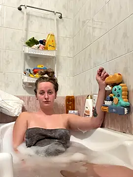 NaughtyAmore online show from 11-21-25, 09:02