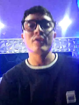 SAMANTHA AND PETER online show from 11-26-25, 01:06