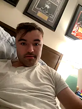 Snapshot of Rkoury39 chatting on 11-17-25, 11:21 Rkoury39 online show from 11-17-25, 11:21