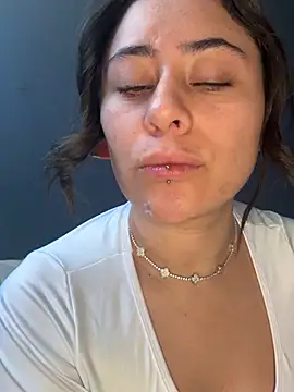 Snapshot of ctlnblls chatting on 02-09-26, 11:09 ctlnblls online show from 02-09-26, 11:09