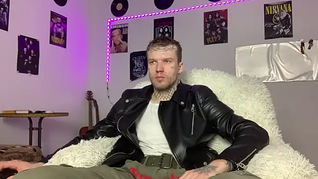 Huntall77 online show from 03-16-26, 03:45