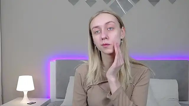 RachaelCute online show from 03-05-26, 10:44