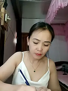 Feeling-hot online show from 03-03-26, 09:04