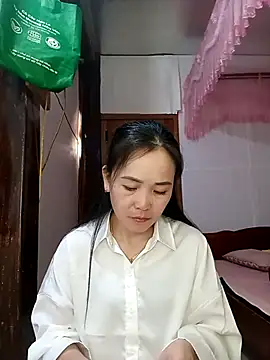 Feeling-hot online show from 03-17-26, 03:22