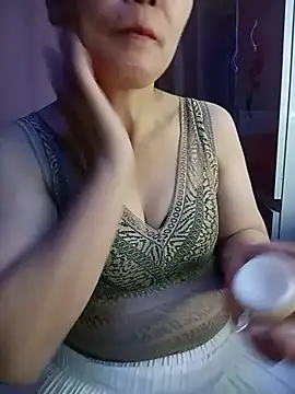 Feeling-hot online show from 07-12-26, 01:35