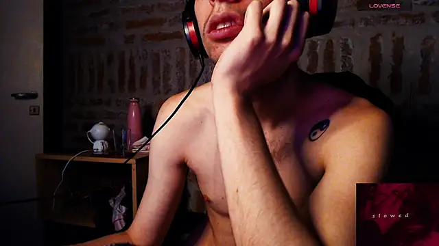 CaramelToy online show from 03-06-26, 04:03