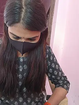 Iamyourdarling online show from 11-14-25, 07:07