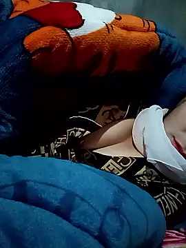 vangkt-cute online show from 01-18-26, 01:26