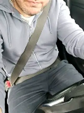 Snapshot of Nousdeux21 chatting on 03-26-26, 01:06 Nousdeux21 online show from 03-26-26, 01:06