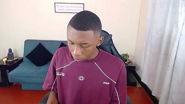 Miilo18 online show from 12-02-25, 09:21