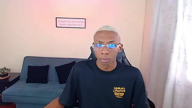 Miilo18 online show from 01-05-26, 08:23