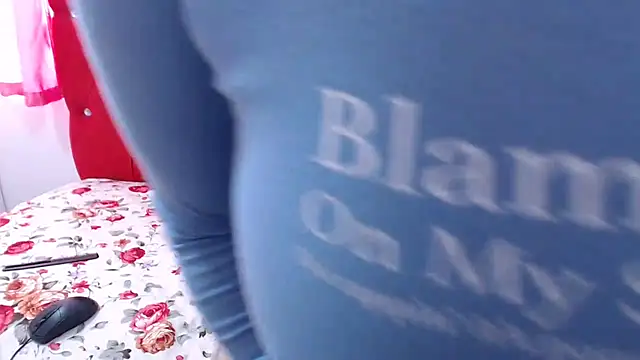 CurvyBabe36 online show from 01-19-26, 10:52