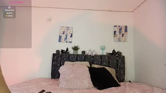 Jedah18 online show from 11-28-25, 02:58