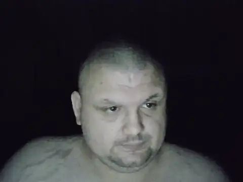 Snapshot of cyrex_monster chatting on 11-21-25, 08:40 cyrex monster online show from 11-21-25, 08:40