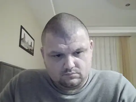 Snapshot of cyrex_monster chatting on 11-24-25, 05:56 cyrex monster online show from 11-24-25, 05:56