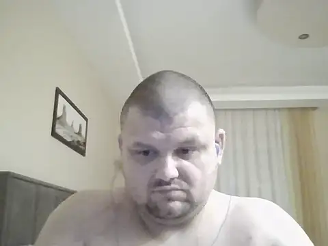 Snapshot of cyrex_monster chatting on 11-26-25, 06:31 cyrex monster online show from 11-26-25, 06:31