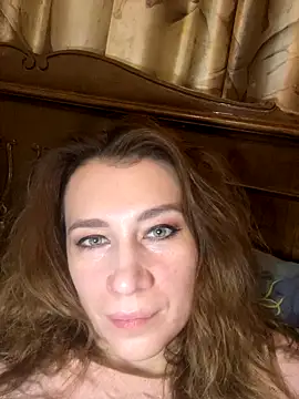 Amirana hot online show from 11-13-25, 03:55