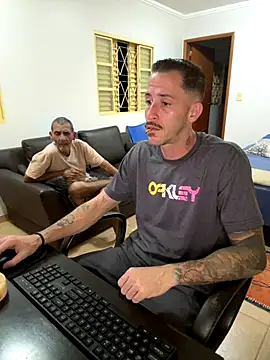 Lucasjandre online show from 12-21-25, 10:06