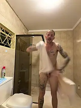 Lucasjandre online show from 04-28-26, 02:27