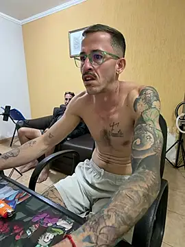Lucasjandre online show from 06-04-26, 02:39