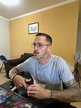 Lucasjandre online show from 06-05-26, 10:32
