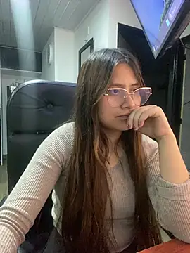 amatista katzenn online show from 02-04-26, 01:44