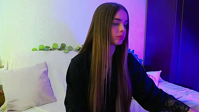 Snapshot of AlicaLOVEalisa777 chatting on 12-21-25, 02:02 AlicaLOVEalisa777 online show from 12-21-25, 02:02