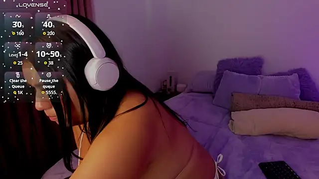 sofii moretti online show from 11-26-25, 03:07