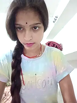 Snapshot of Mohnicute chatting on 05-05-26, 10:56 Mohnicute online show from 05-05-26, 10:56