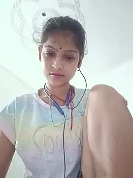 Mohnicute online show from 06-28-26, 07:31