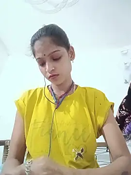 Mohnicute online show from 07-04-26, 07:31