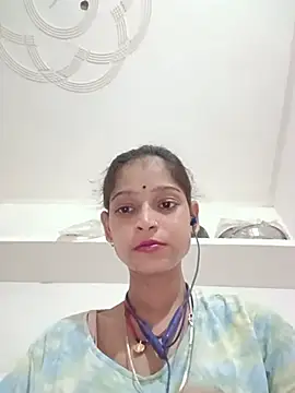 Mohnicute online show from 07-12-26, 06:54