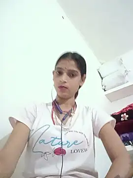 Mohnicute online show from 07-29-26, 07:12