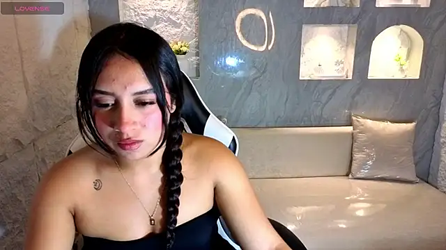 Juliana Tx online show from 01-10-26, 03:08