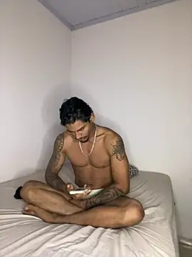 Snapshot of engelintense chatting on 08-02-26, 01:42 engelintense online show from 08-02-26, 01:42