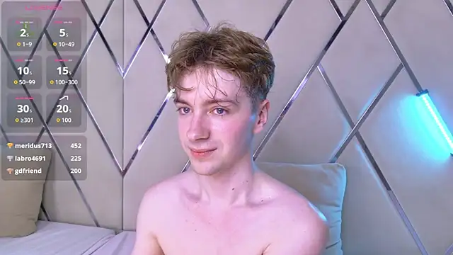 Paul Holt online show from 12-23-25, 08:56