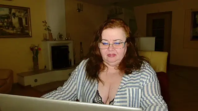 Natali-Gucci online show from 05-03-26, 05:52