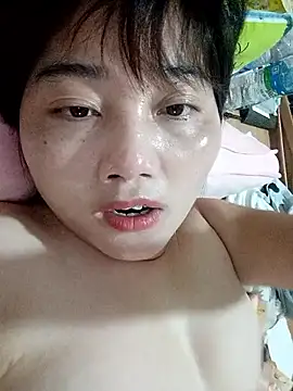 Snapshot of Nuomi6 chatting on 06-16-26, 02:09 Nuomi6 online show from 06-16-26, 02:09