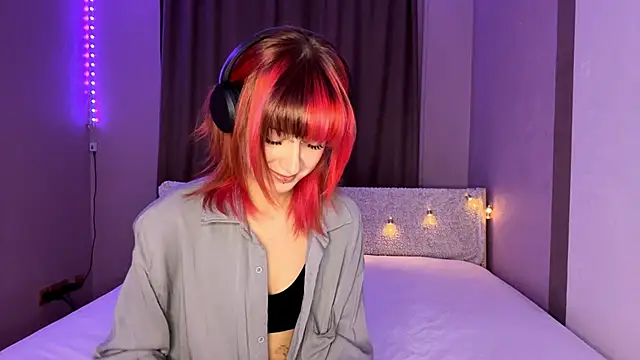 EmilySkyline online show from 01-08-26, 01:13