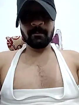 Snapshot of sexyarsh000 chatting on 11-12-25, 06:19 sexyarsh000 online show from 11-12-25, 06:19