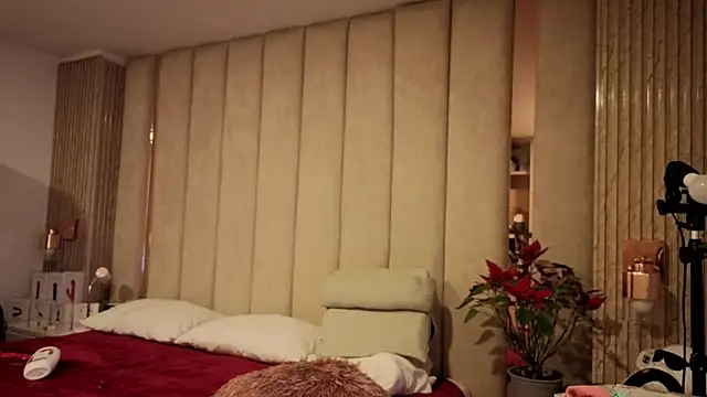 Iamnyxy online show from 12-17-25, 05:02