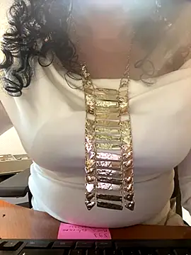 Deessenympho online show from 12-15-25, 01:59