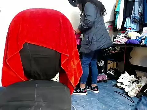 Tiff Dirty69 online show from 01-18-26, 10:46