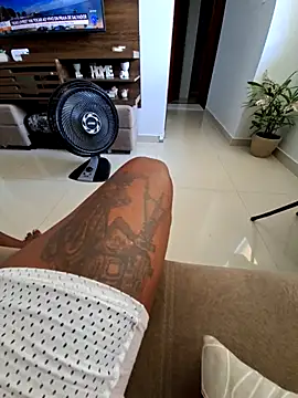 Snapshot of Zepouvinho chatting on 02-24-26, 03:54 Zepouvinho online show from 02-24-26, 03:54