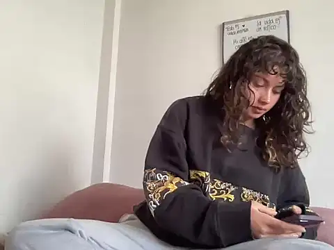 Dreana online show from 12-15-25, 07:18