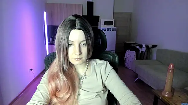 v crizis324 online show from 11-20-25, 01:33