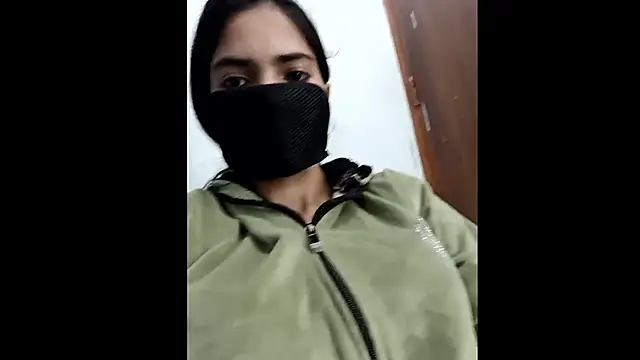 Raniqueen8 online show from 11-11-25, 08:20