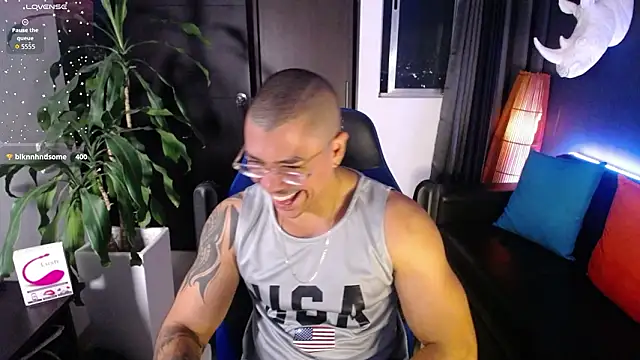 Zed ferrer online show from 03-31-26, 10:26