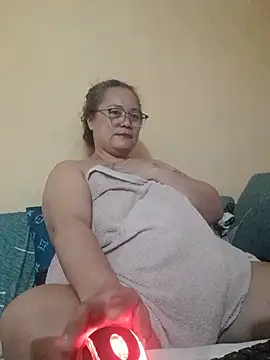 loriepinay46 online show from 08-01-26, 10:19